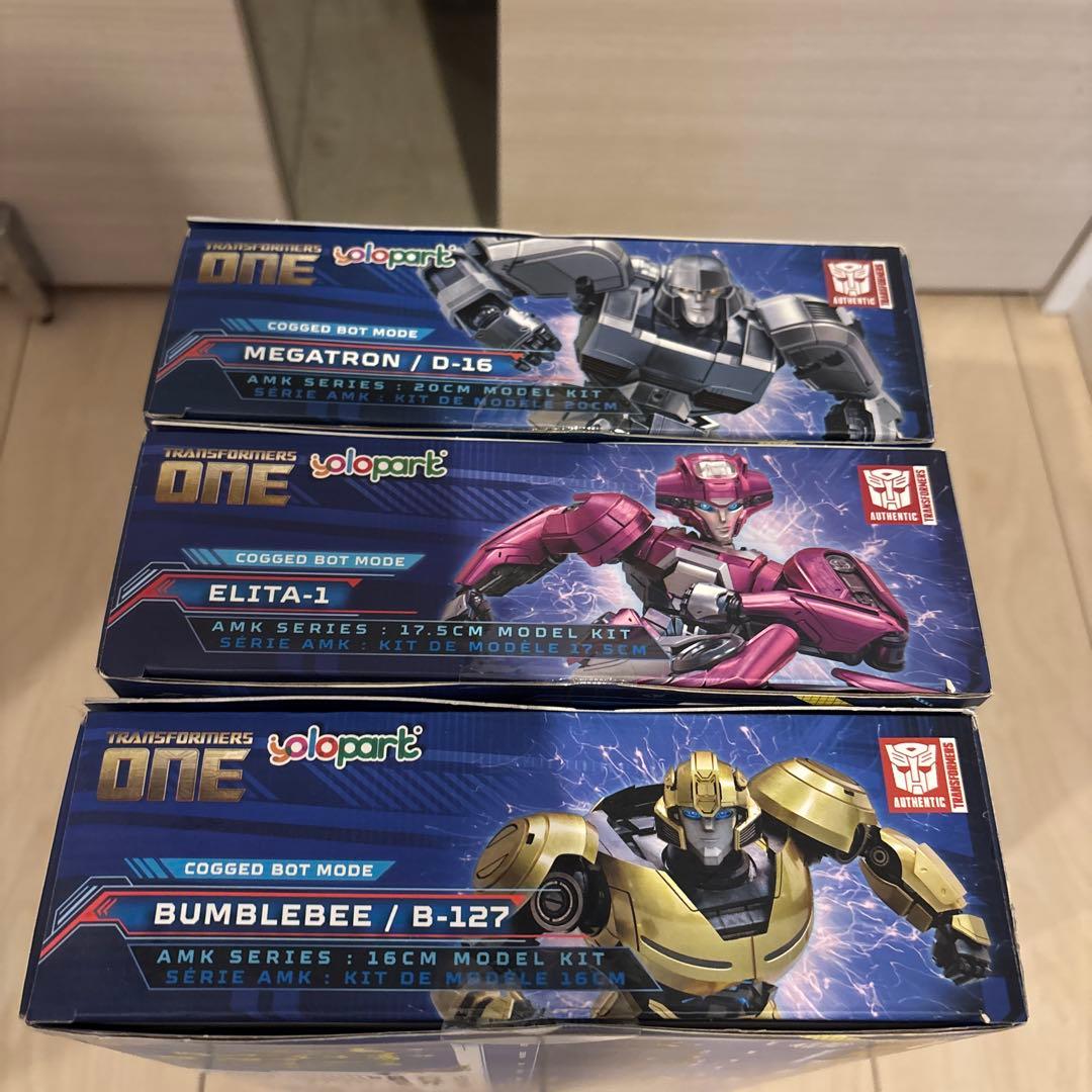 トランスフォーマー AMK Bumblebee Elita-1 Megatron