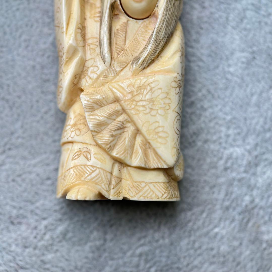 A伝統的な人形 約8cm