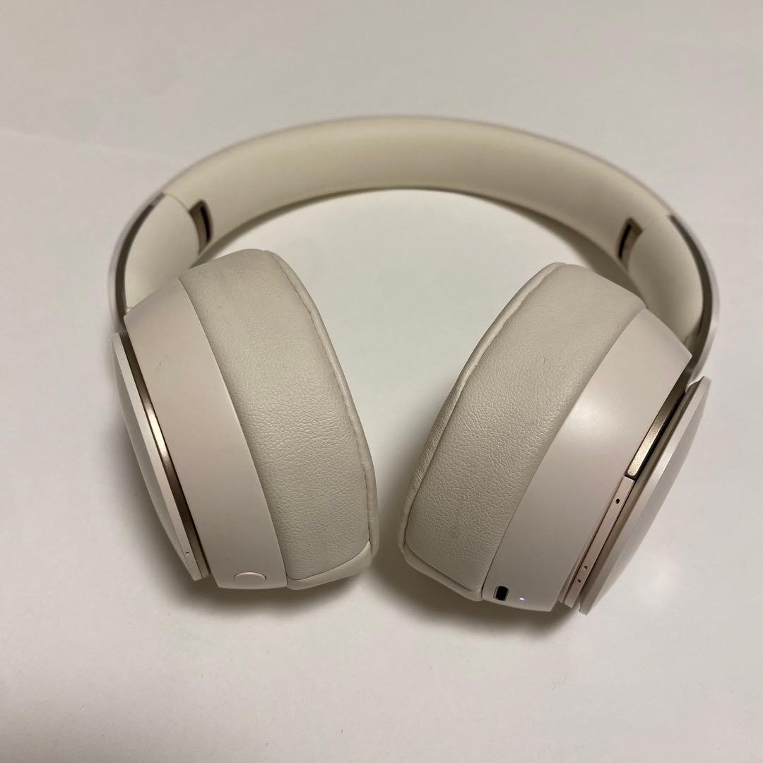 Beats ヘッドホン SOLO PRO