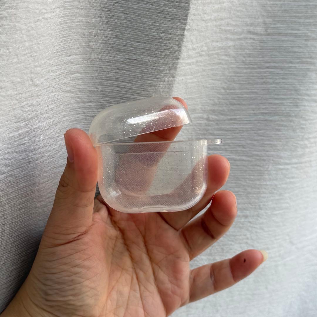 傷あり特別価格　Apple AirPods 4 ノイズキャンセリング搭載