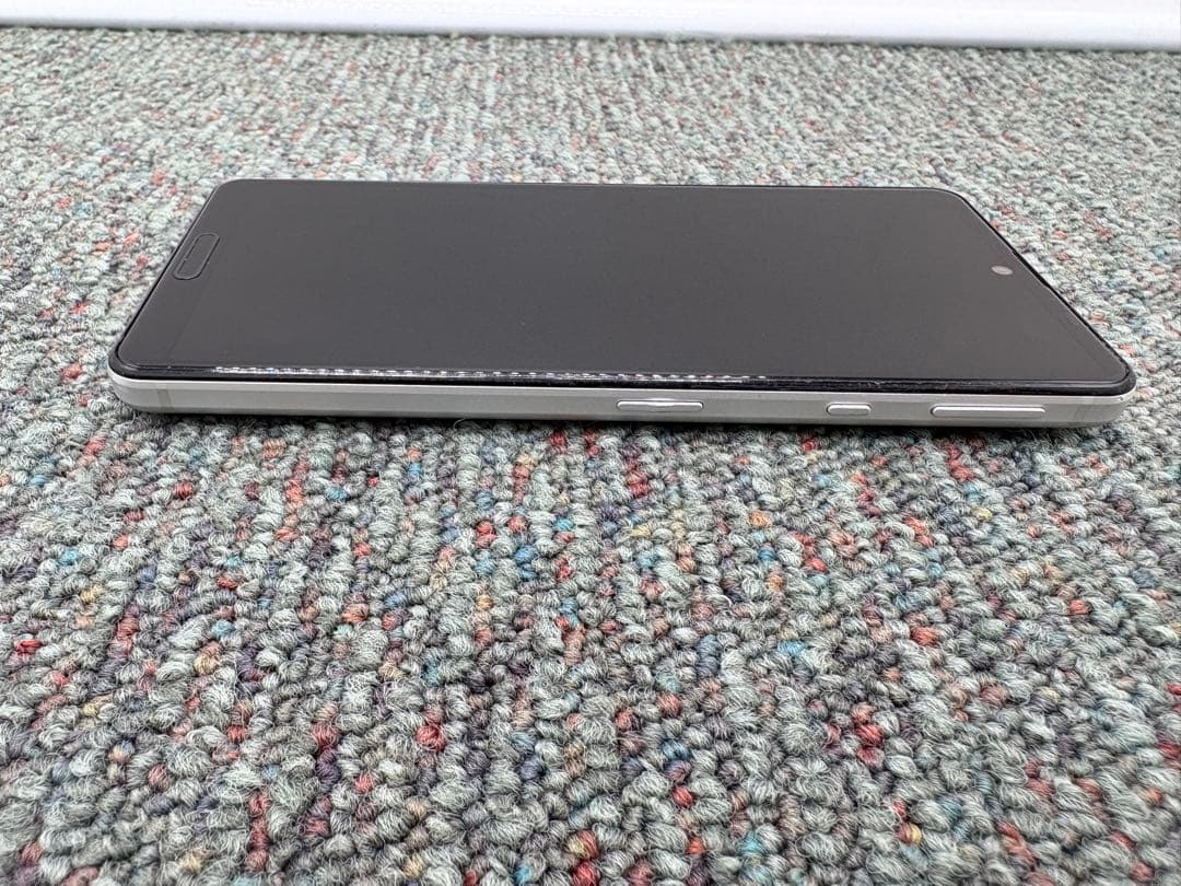 AQUOS sense4　SH-41A　64GB　スマホ　Android　978