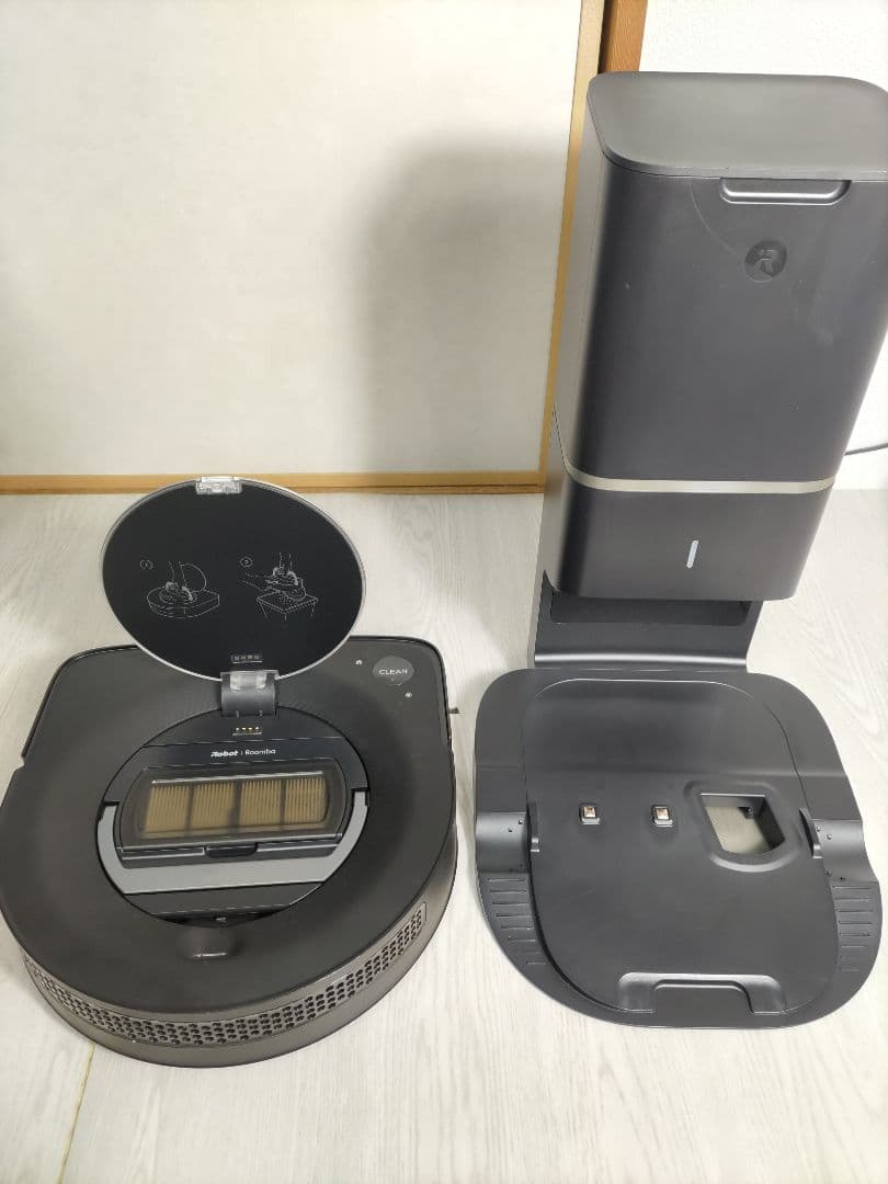 Roomba 自動ゴミ処理ロボット掃除機