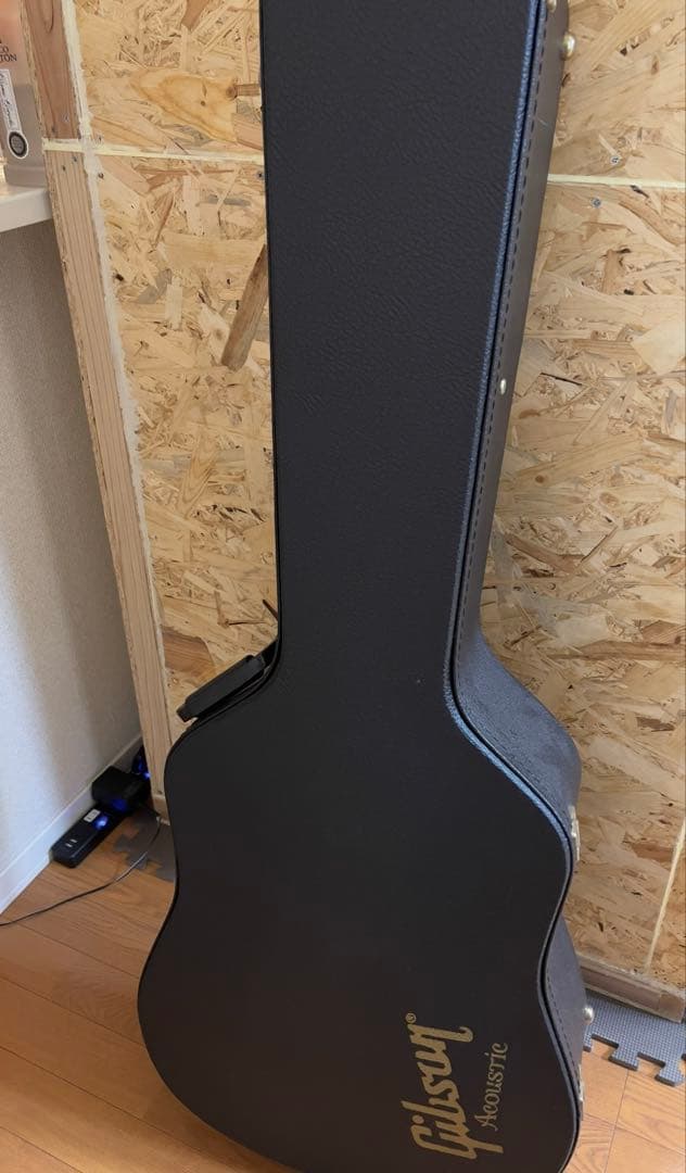 Gibson Custom Shop 60’s J-45 ADJ 2013年製