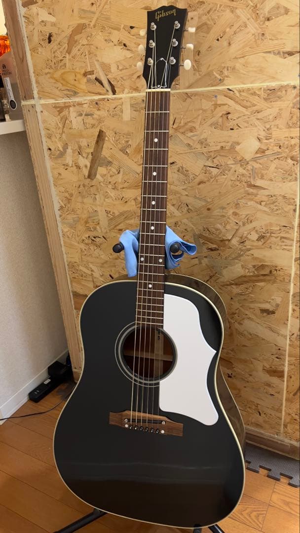 Gibson Custom Shop 60’s J-45 ADJ 2013年製