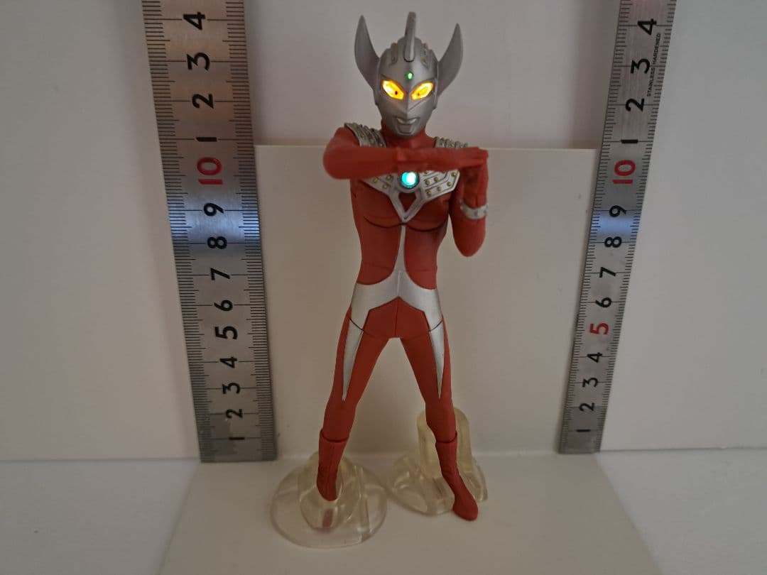 バンダイアルティメットルミナスウルトラマン「必殺光線発射ポーズ」12体まとめ売り