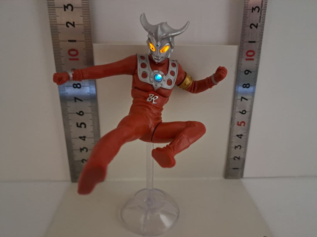 バンダイアルティメットルミナスウルトラマン「必殺光線発射ポーズ」12体まとめ売り