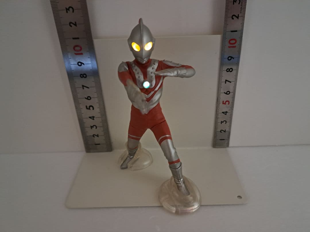 バンダイアルティメットルミナスウルトラマン「必殺光線発射ポーズ」12体まとめ売り