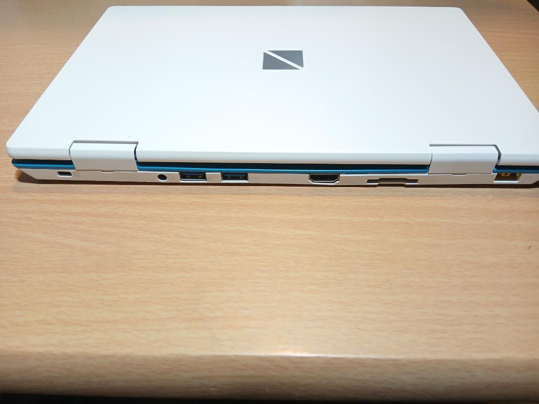 Windowsノート本体 NEC LAVIE Note Mobile NM350GAW