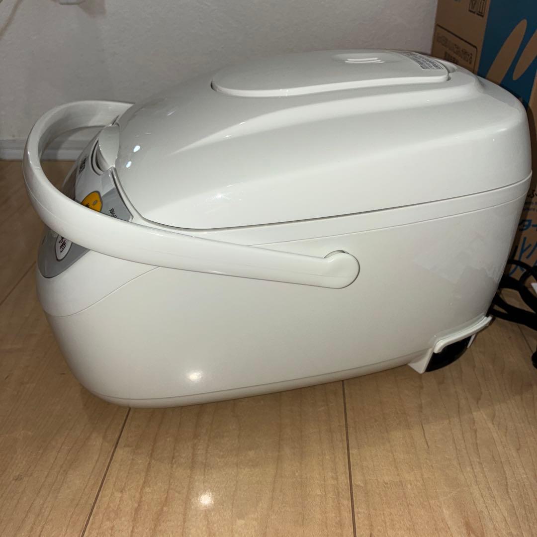 ふっくらおいしい　TIGER マイコン炊飯ジャー　美品