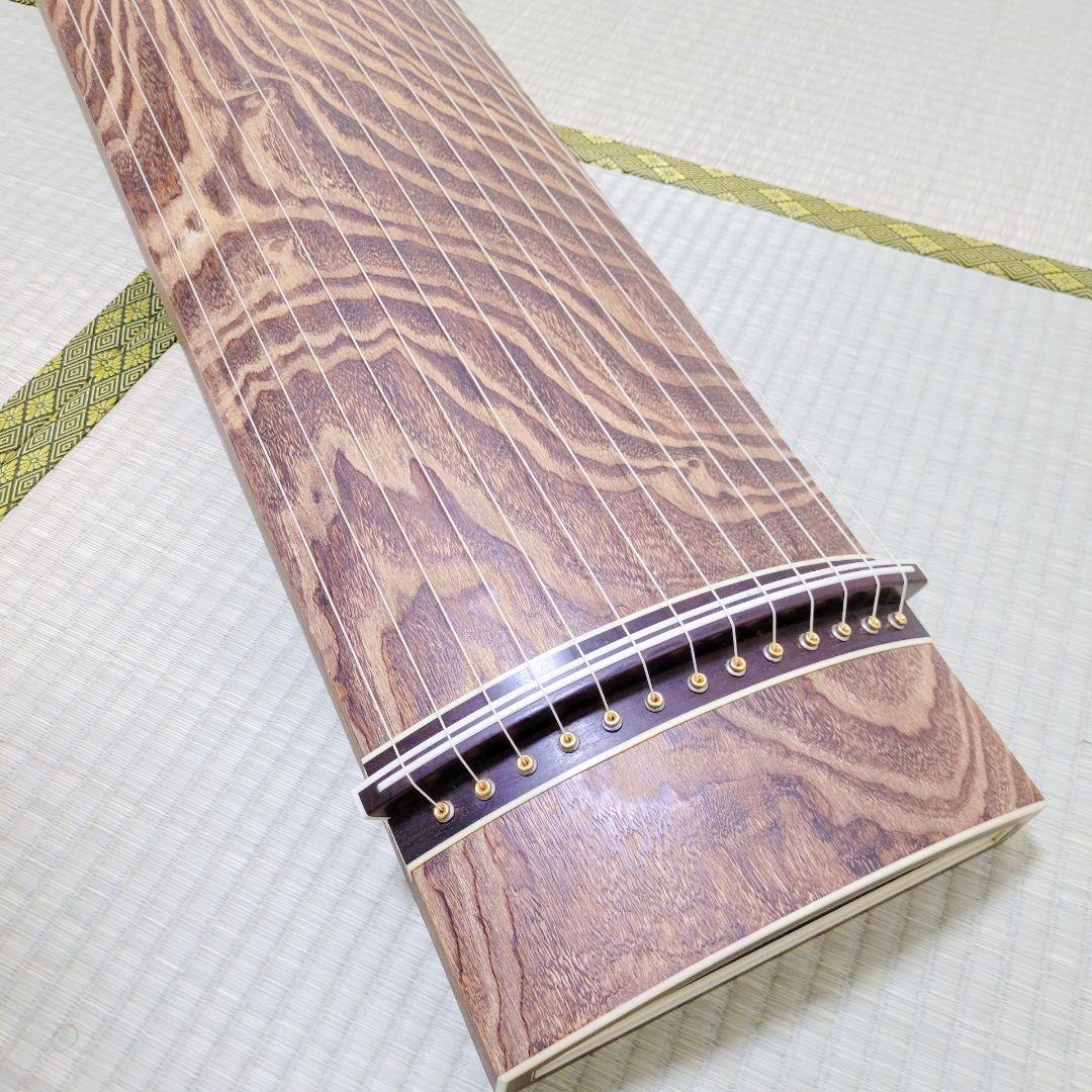 高級琴✨付属品多数✨ フルセット13弦 琴 並甲 木目良好 蒔絵入りケース付き