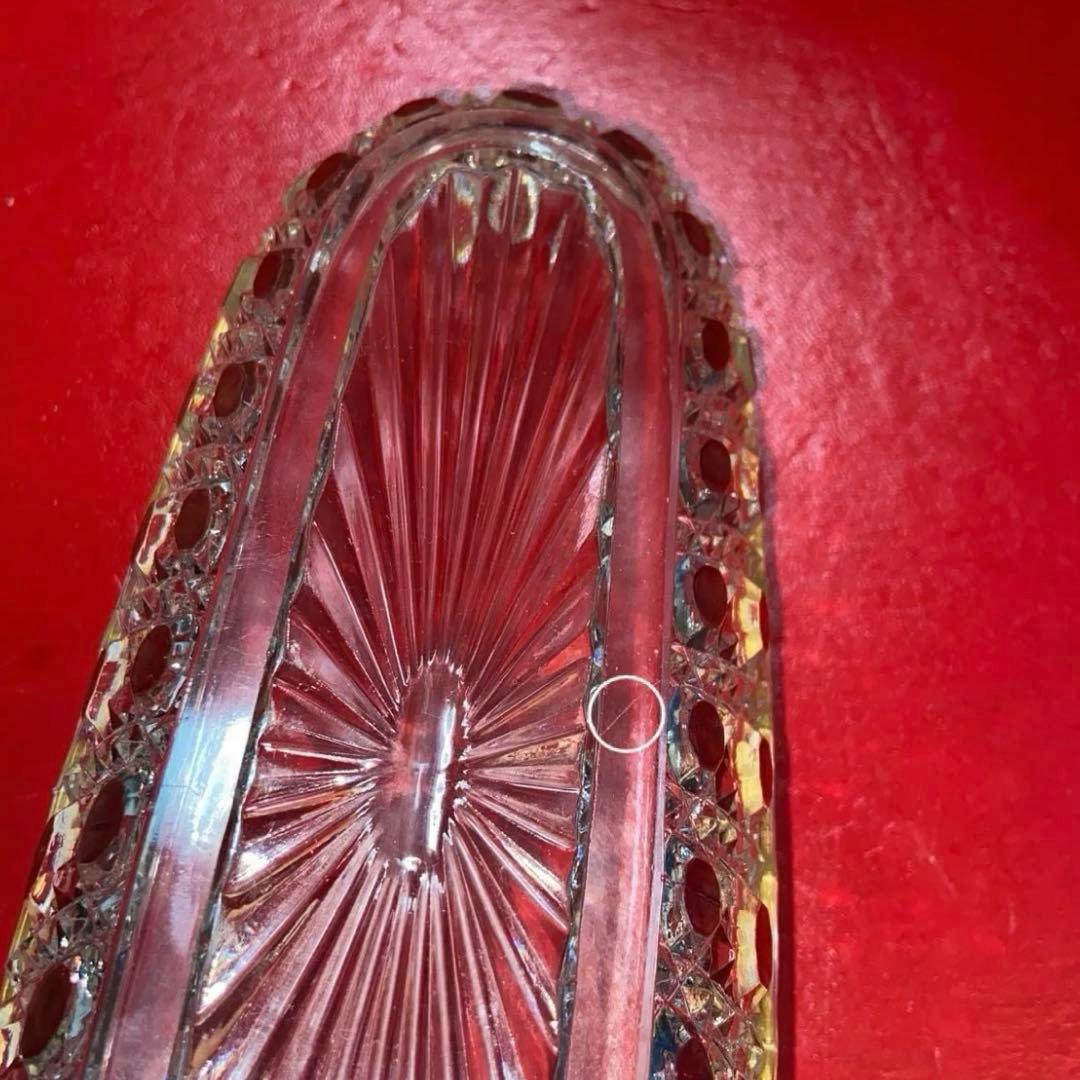 バカラ ディアマンピエーリー　長皿　ワインレッドカラー　 Baccarat