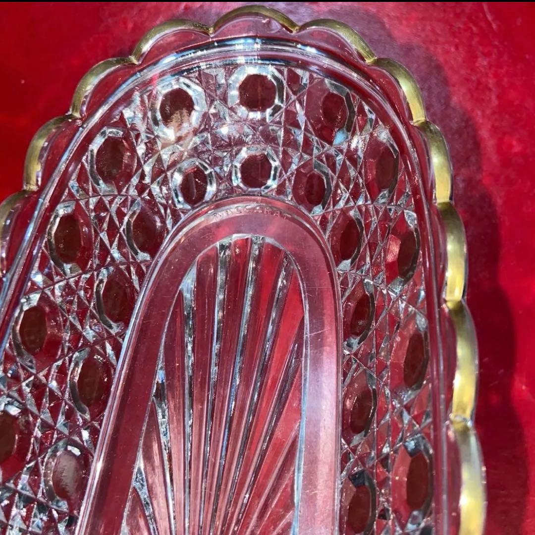 バカラ ディアマンピエーリー　長皿　ワインレッドカラー　 Baccarat