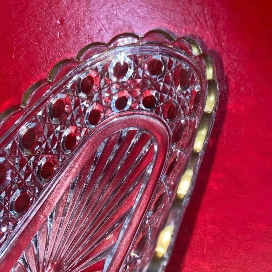 バカラ ディアマンピエーリー　長皿　ワインレッドカラー　 Baccarat