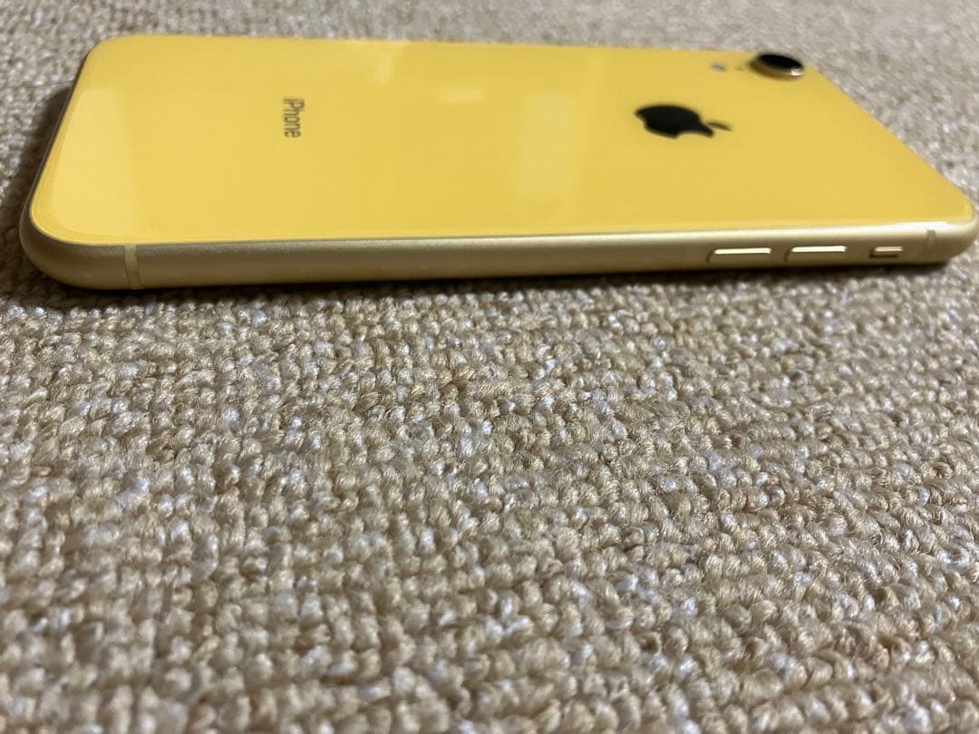 iPhone XR 64GB イエロー　ジャンク