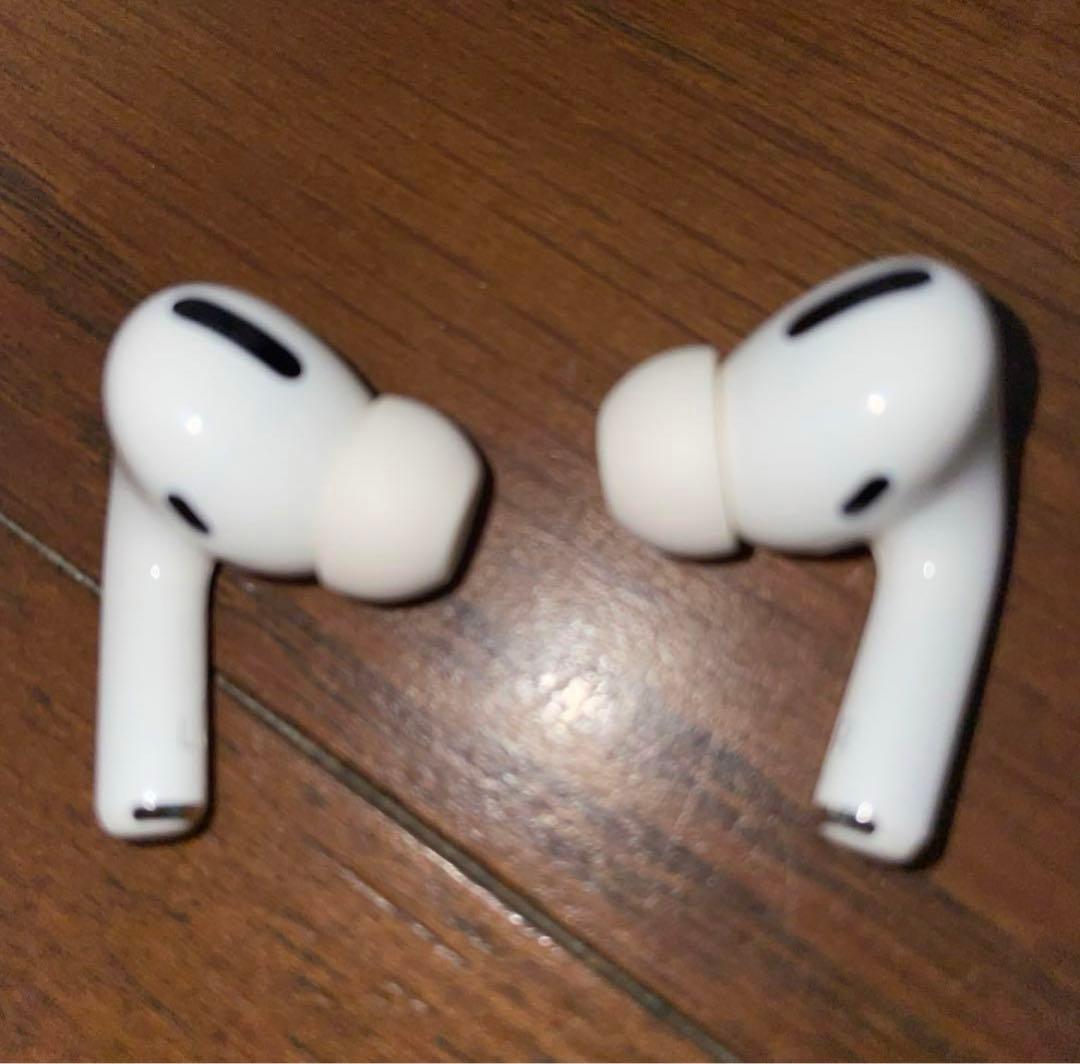 Apple AirPods pro 第一世代 刻印あり 箱・コードなし