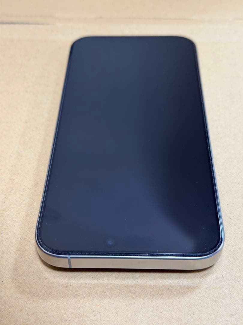 【保証有】iPhone 16 Pro Max ナチュラルチタニウム256GB