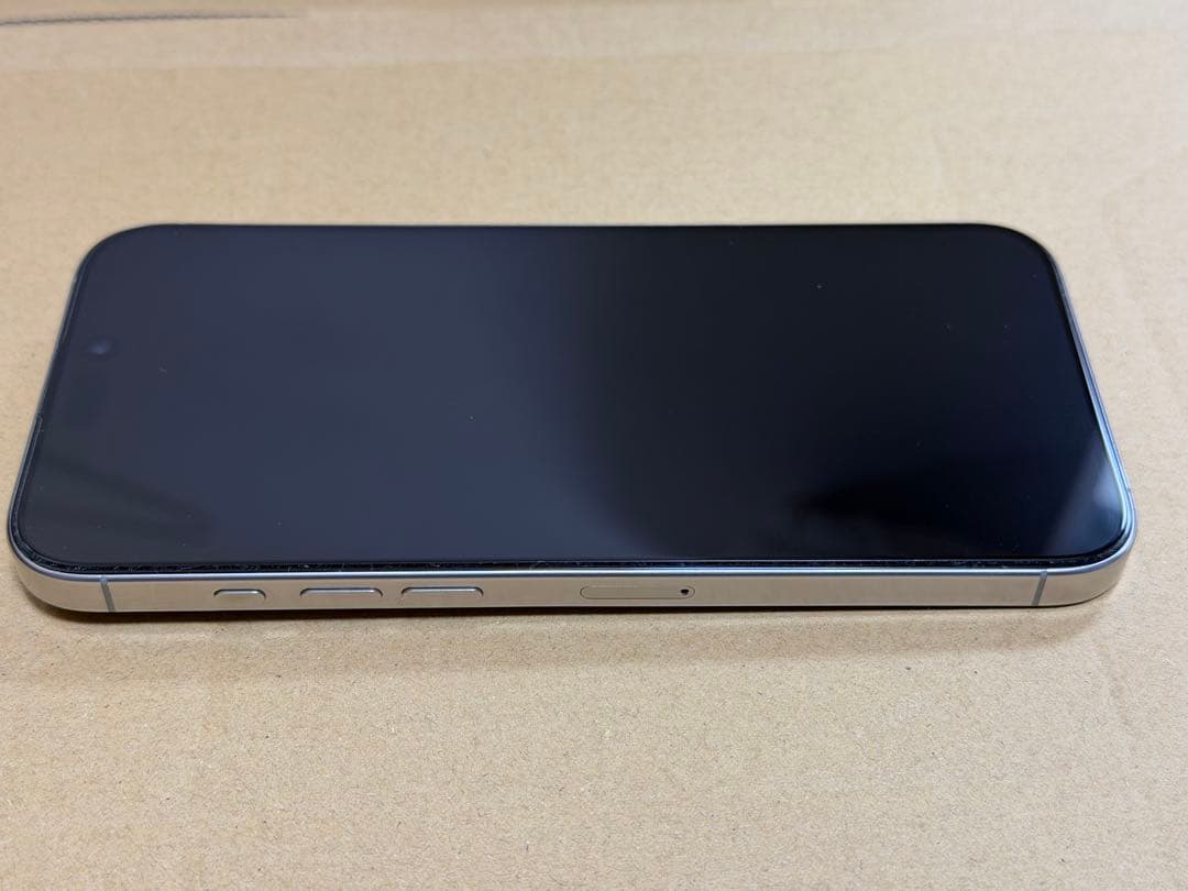 【保証有】iPhone 16 Pro Max ナチュラルチタニウム256GB