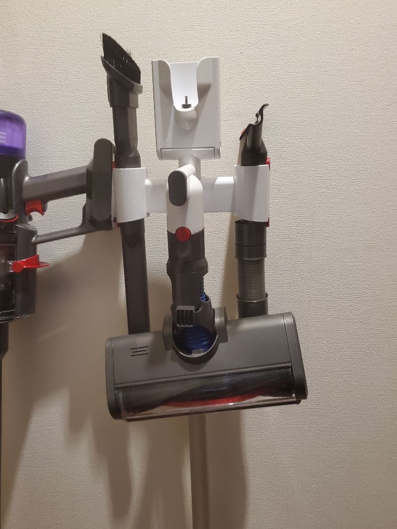 Dyson SV18 分解清掃動作確認済　かなり美品です