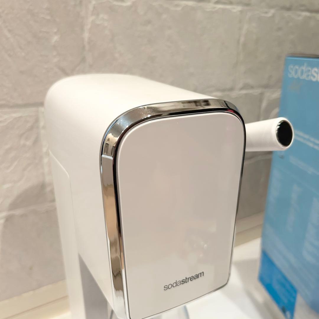 【未使用】ソーダストリームアート 炭酸水メーカー