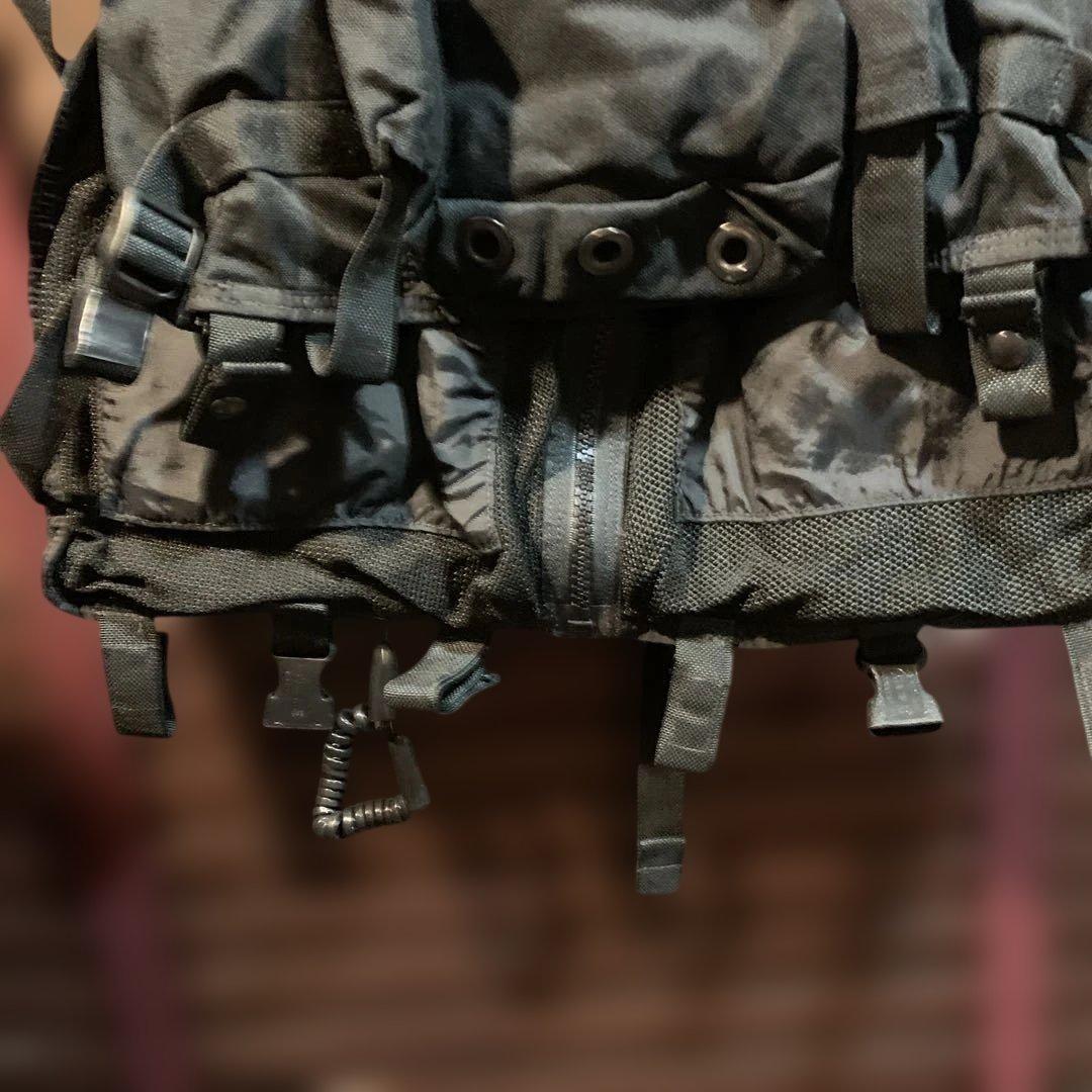 米軍放出US NAVY 海上警備　ロンドン　ブリッジ　フローテーションベスト中古