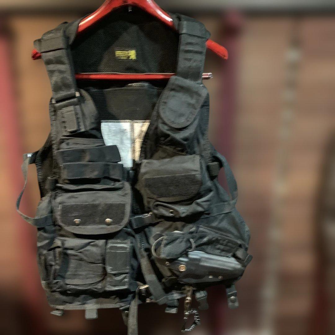 米軍放出US NAVY 海上警備　ロンドン　ブリッジ　フローテーションベスト中古