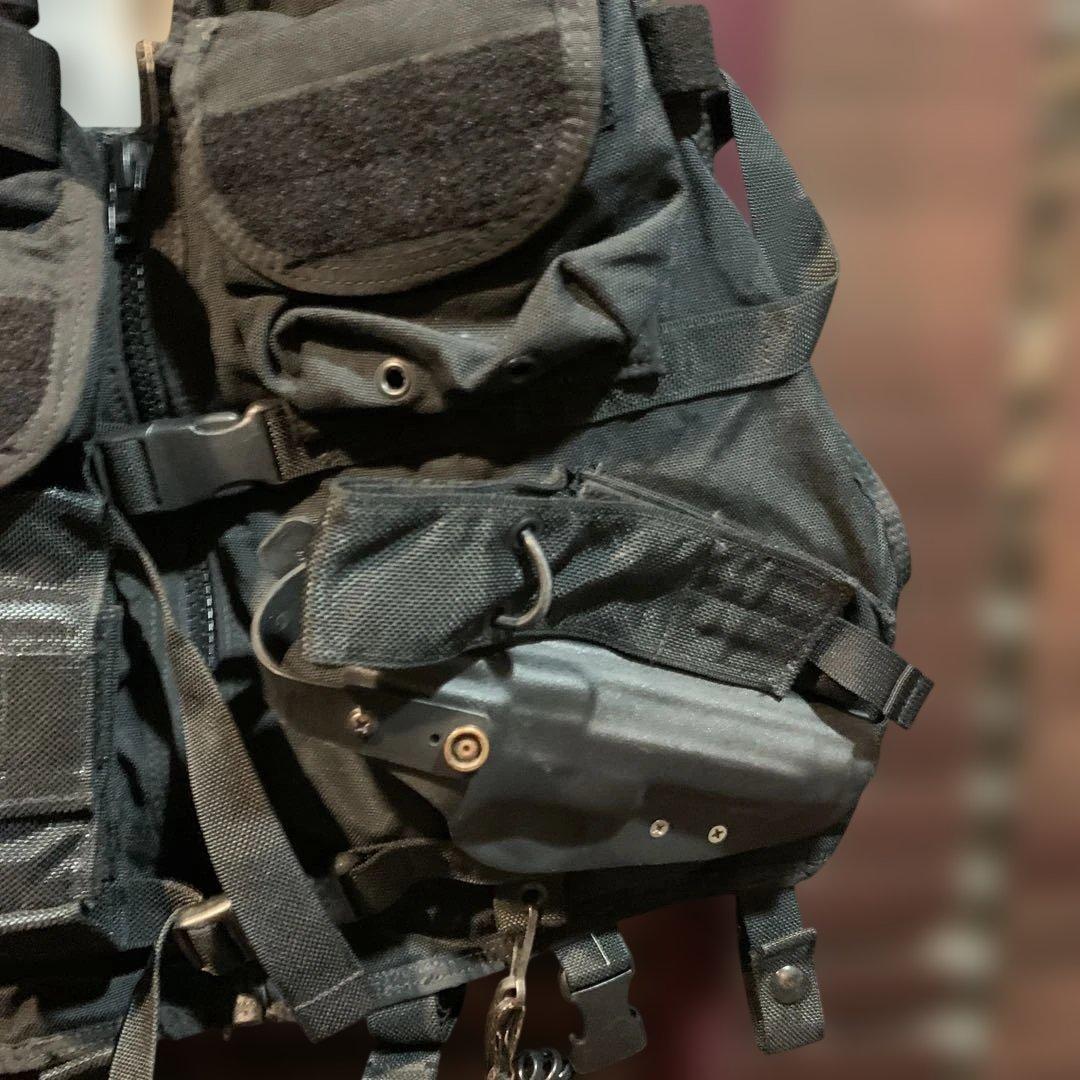 米軍放出US NAVY 海上警備　ロンドン　ブリッジ　フローテーションベスト中古