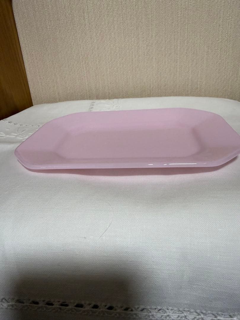 ピンクのお皿