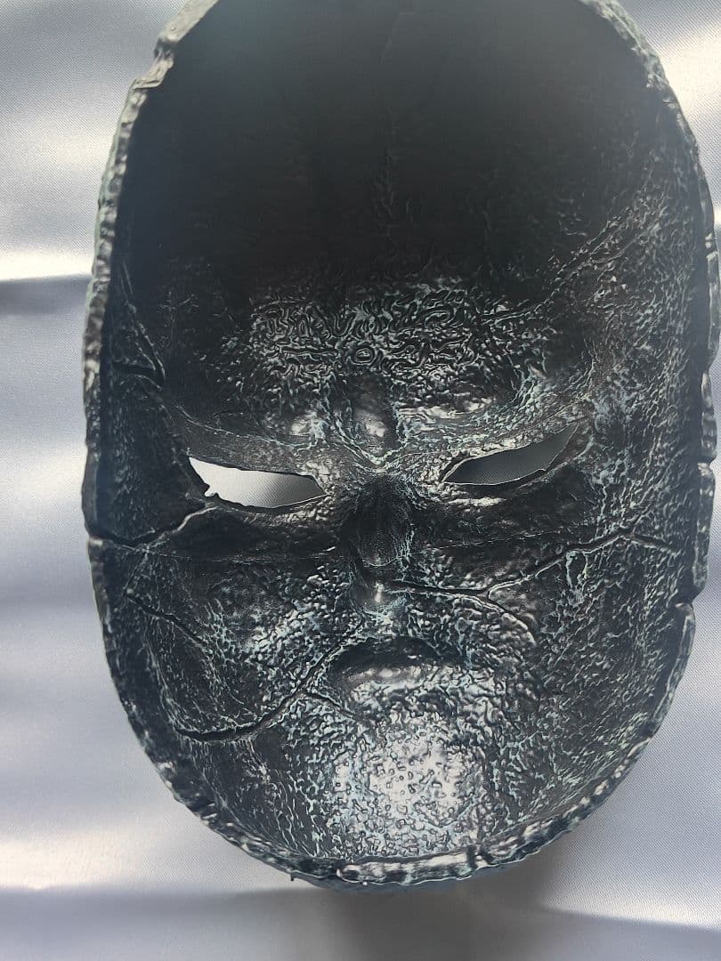 【値下げしました】石仮面 カスタムペイント品 プライズ ジョジョの奇妙な冒険