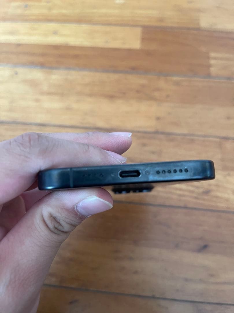 SIMフリー iPhone 15 Pro Max 256GB iFaceケース付