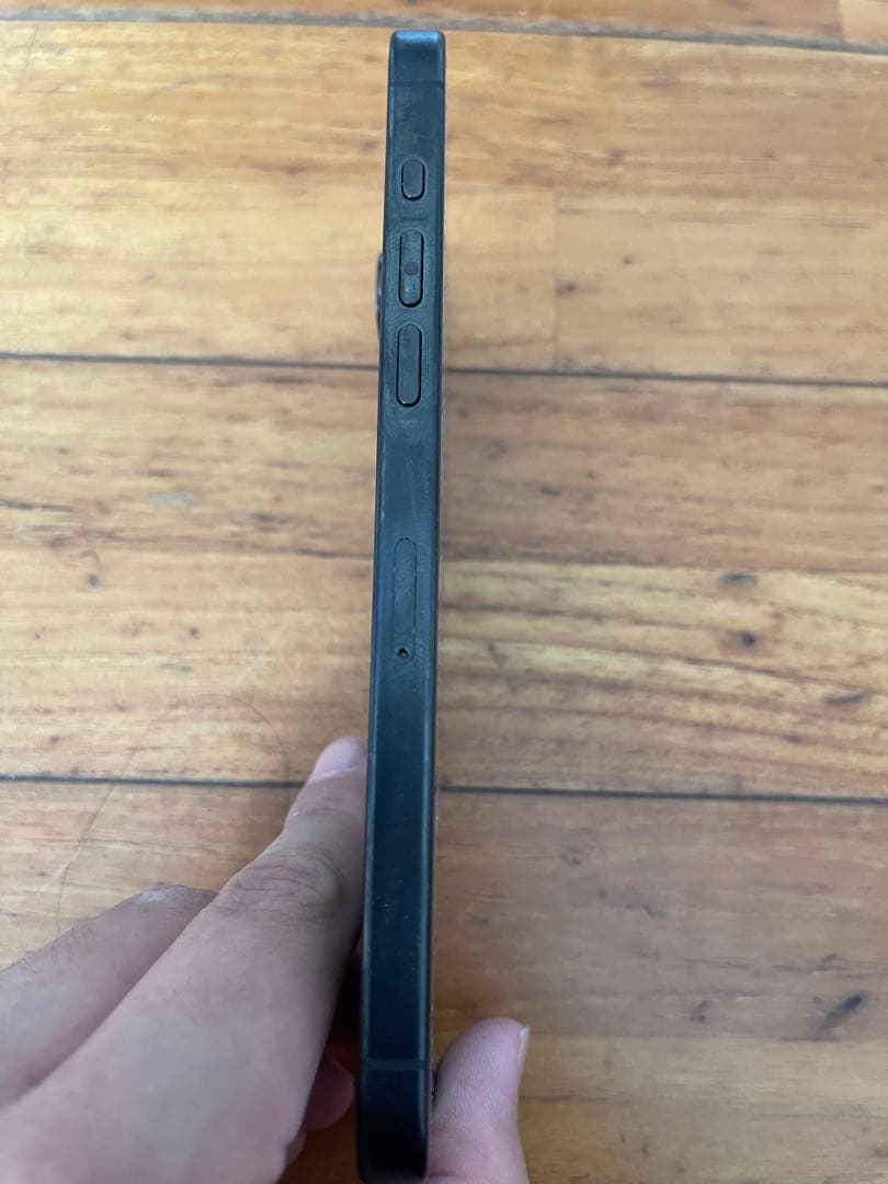 SIMフリー iPhone 15 Pro Max 256GB iFaceケース付