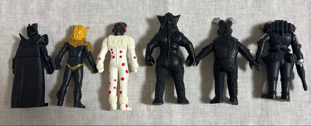 バンダイ ウルトラマン 怪獣 ソフビ フィギュア 16体 まとめ売り