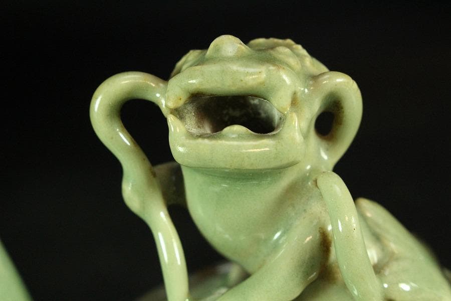 中国美術 青磁 双耳 獅子蓋 香炉 古渡(K-YC684)