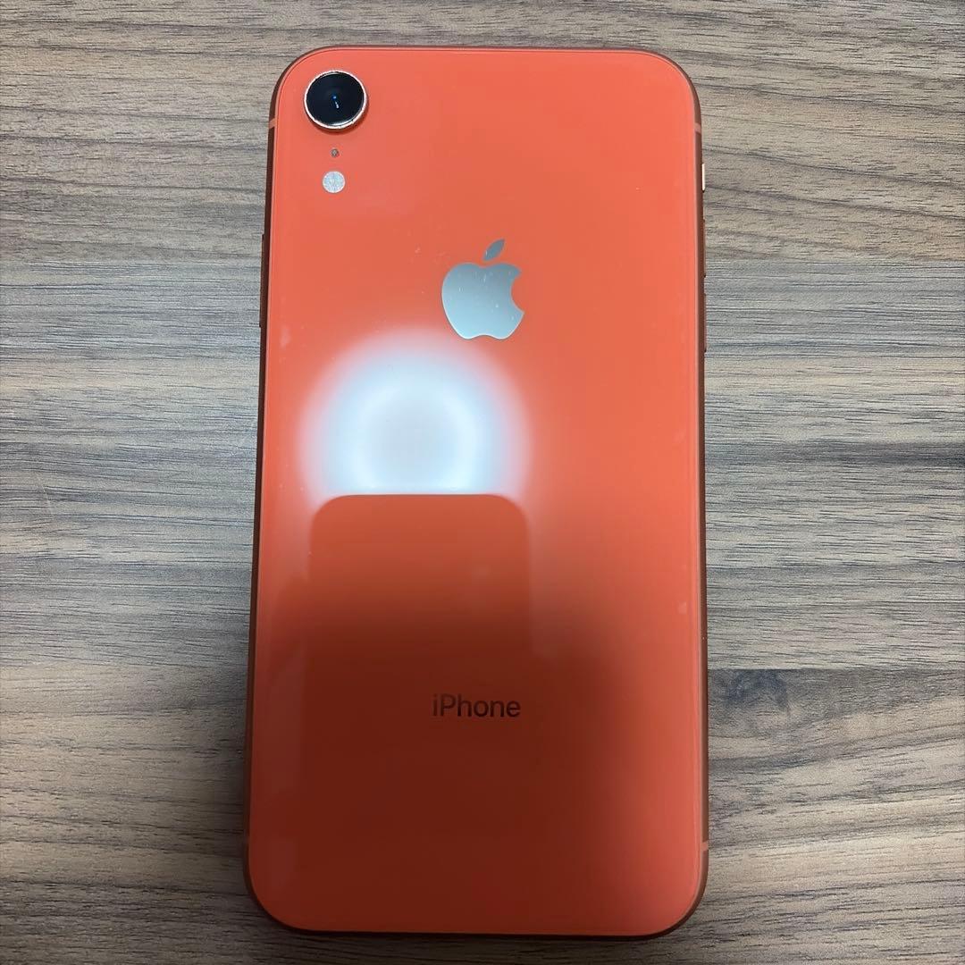 iPhoneXR 本体　128GB コーラル　オレンジ　SIMなし　au UQ