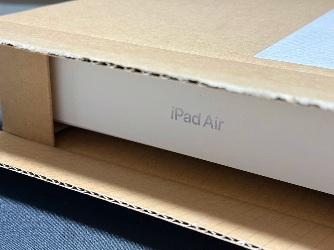 【ほぼ未使用】iPad Air M3 128GB Wi-Fiモデル パープル