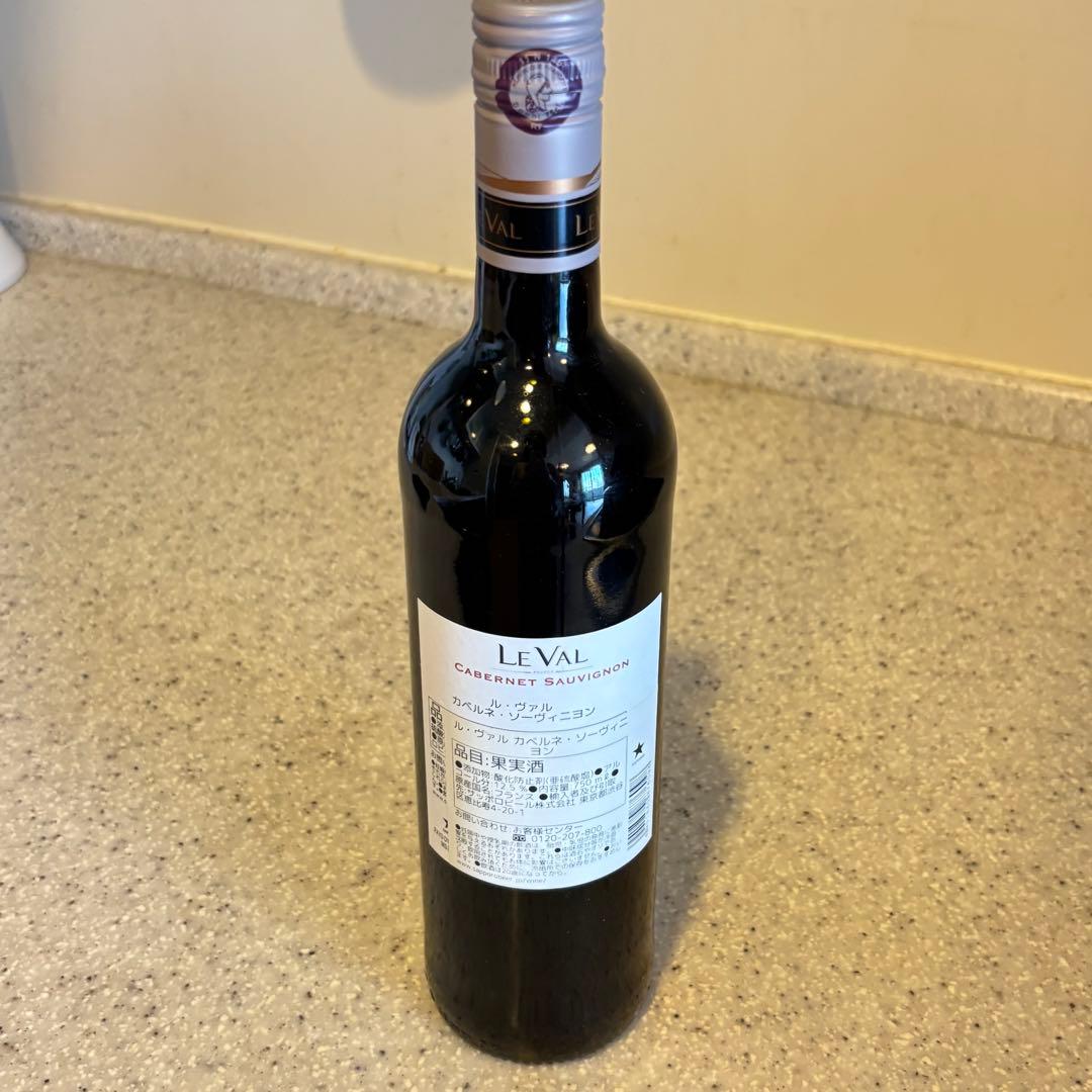 【非売品】YANASEワインオープナー&ボトルストッパー　ル・ヴァル　ワイン付き