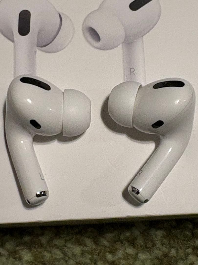 イヤホン Apple AirPods Pro MWP22J/A