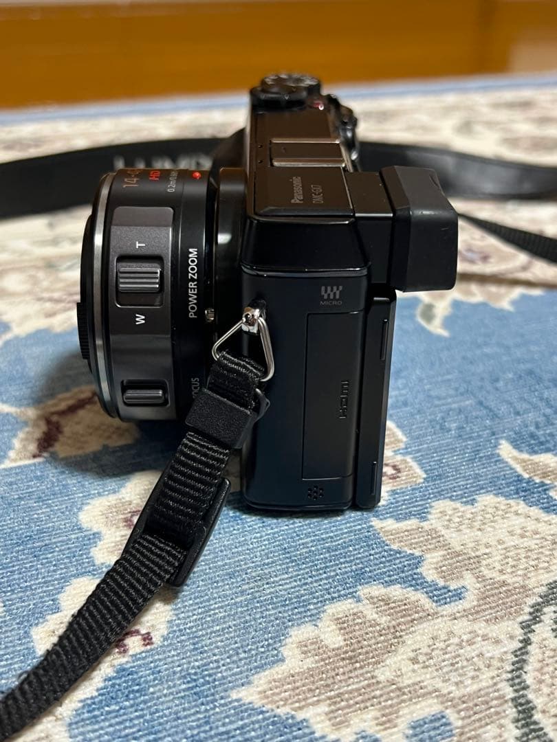 LUMIX GX7 ミラーレスカメラ 14-42mmレンズ付き