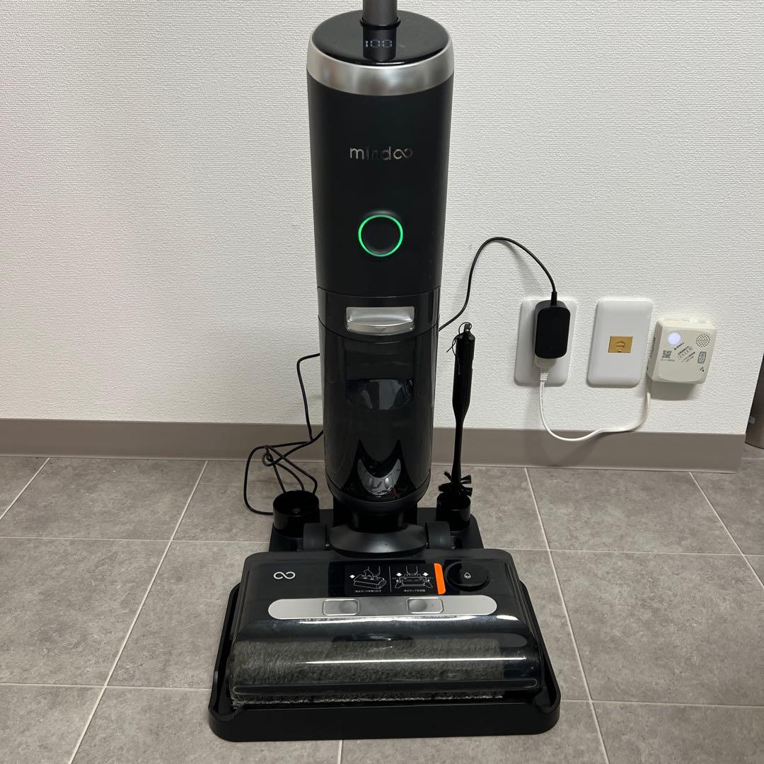 ミンドーアクアエックス水拭き機能付き掃除機 ブラック
