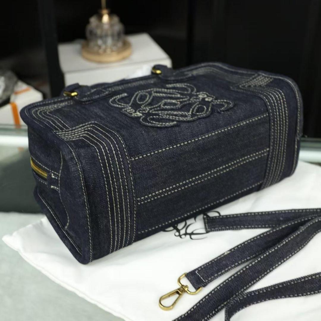 Amazona Jeans デニム刺繍ショルダーバッグ