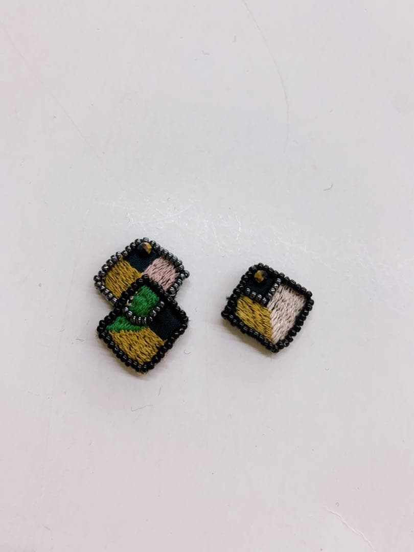 ミナペルホネンハンドメイドピアス
