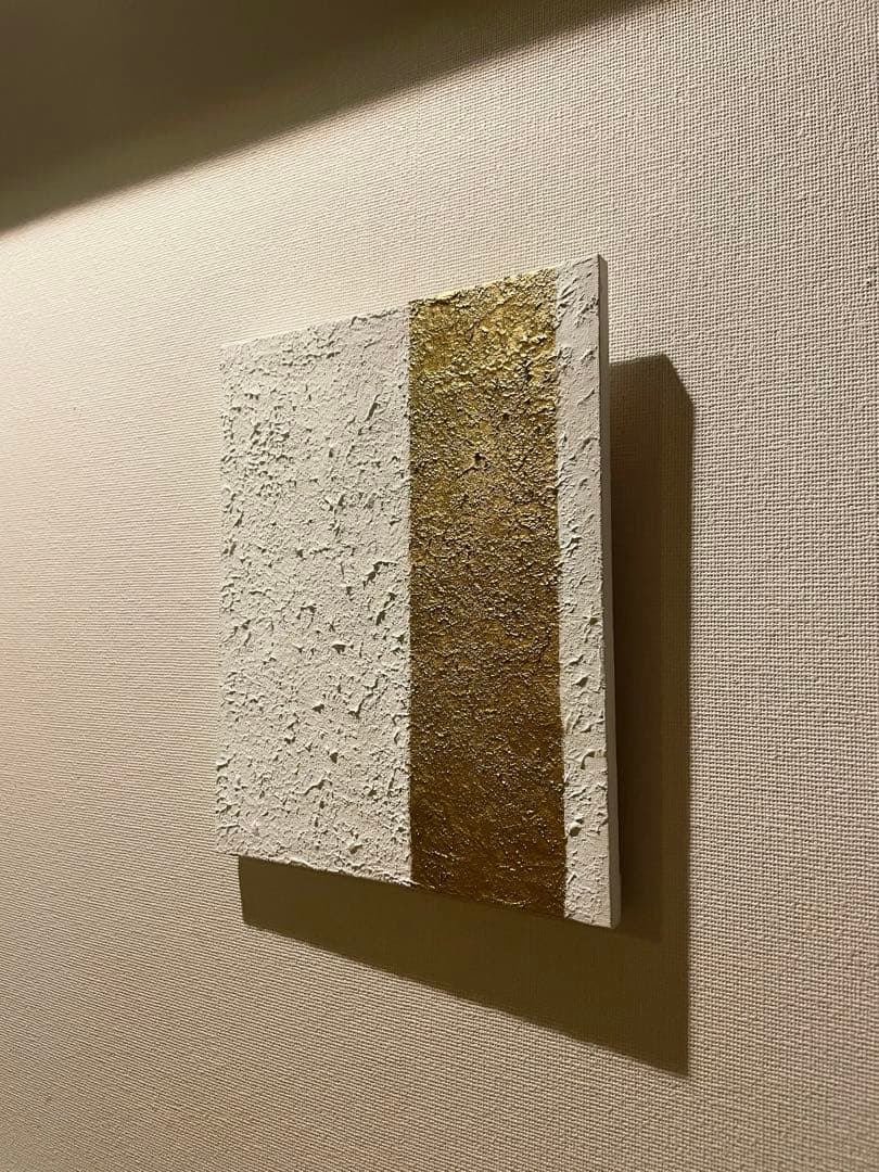 白と金の抽象画｜現代アート　絵画　壁掛け　シンプル　北欧　原画　ストリートアート