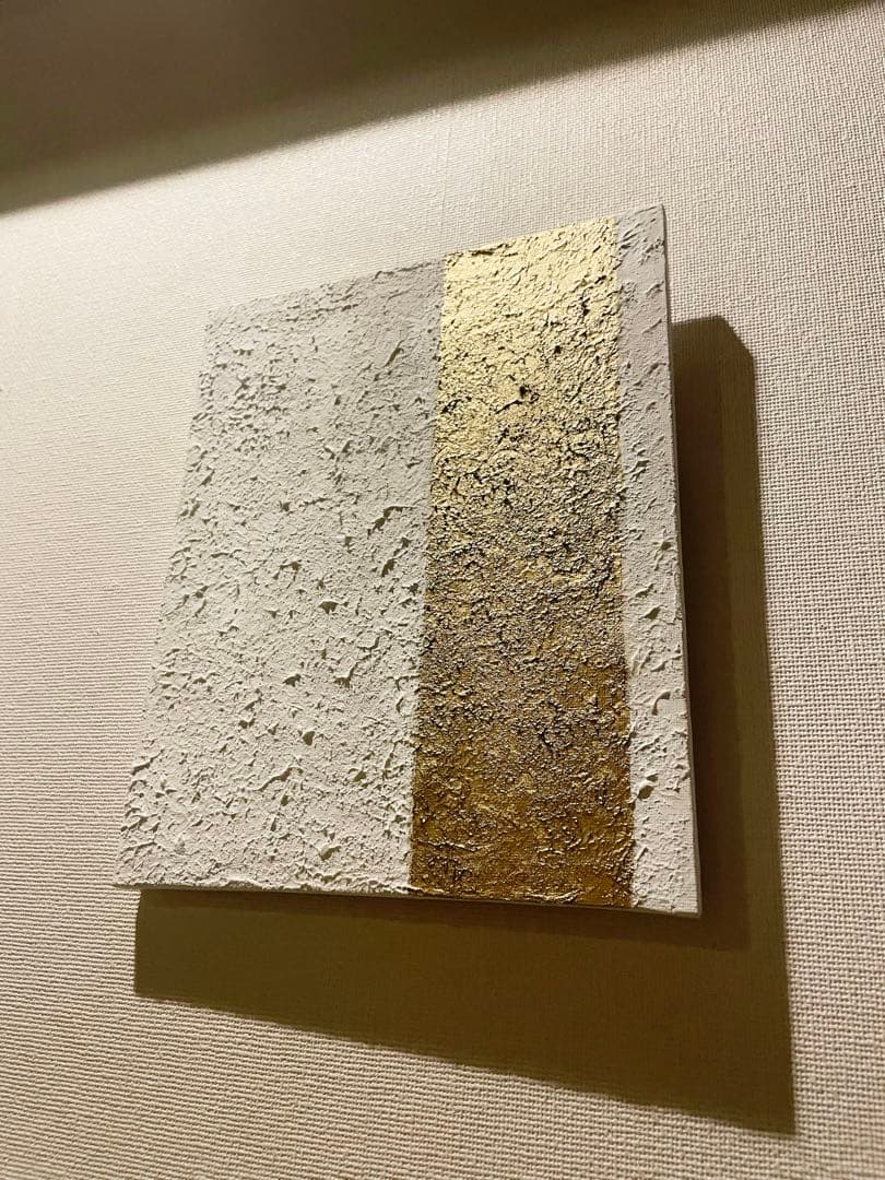 白と金の抽象画｜現代アート　絵画　壁掛け　シンプル　北欧　原画　ストリートアート