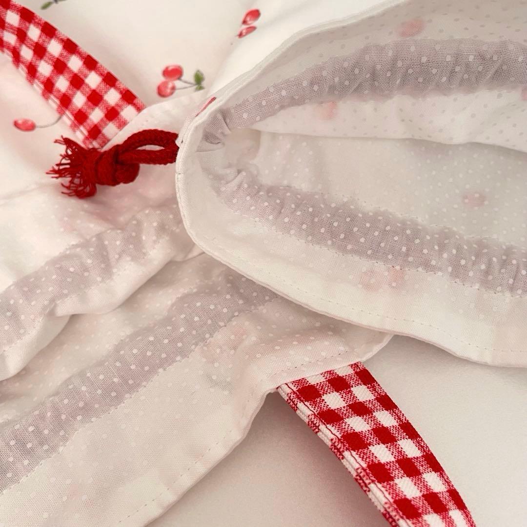 入園　さくらんぼ柄　赤チェック　レッスンバッグ、上履き入れ、着替え袋、給食袋