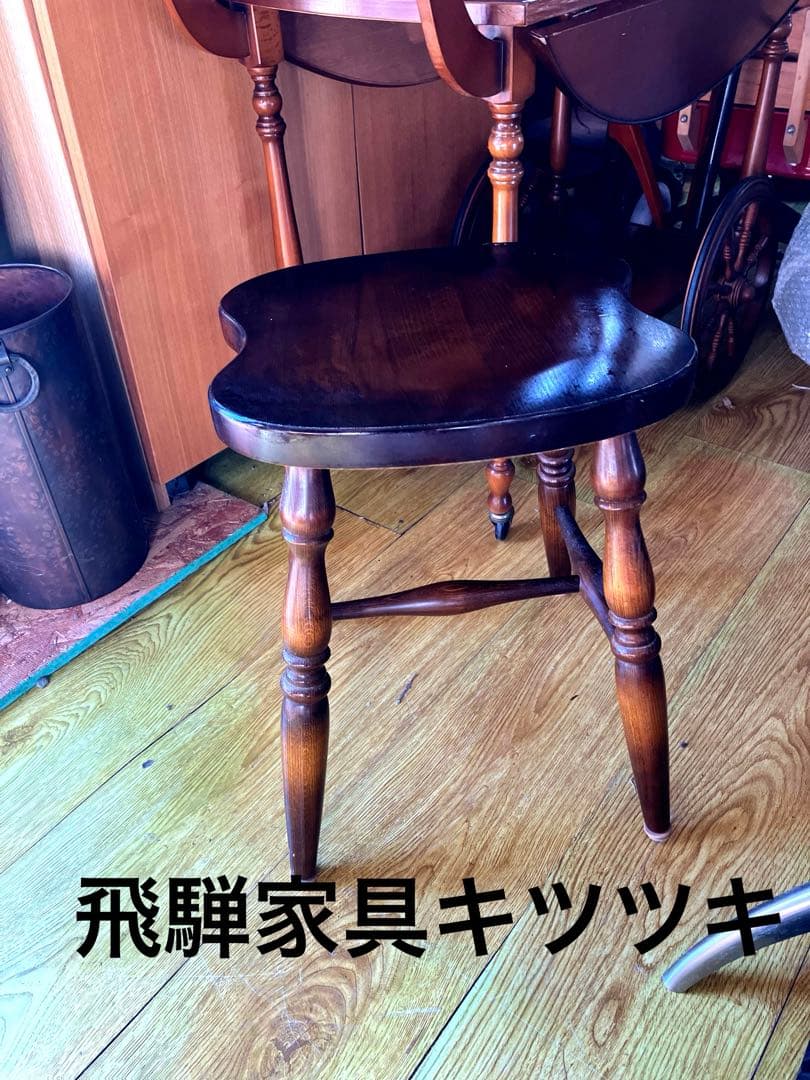 飛騨家具キツツキスツール