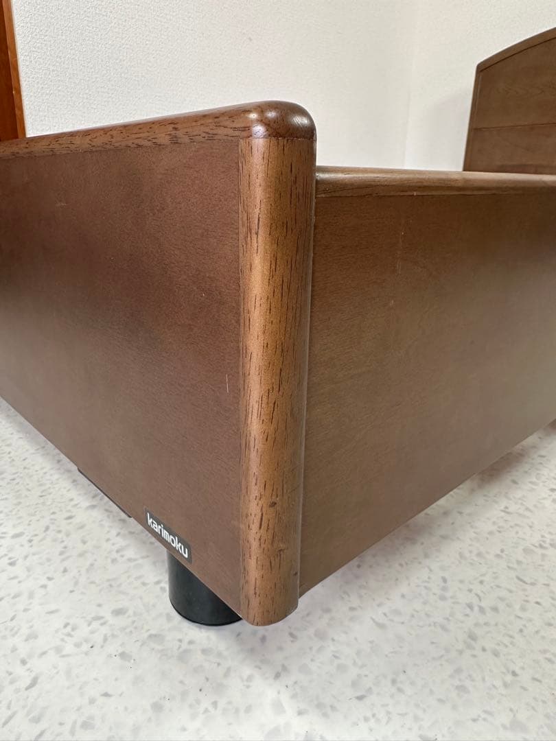 カリモク ヒュルスタ社 シングルベッド フレーム 管理※i4※