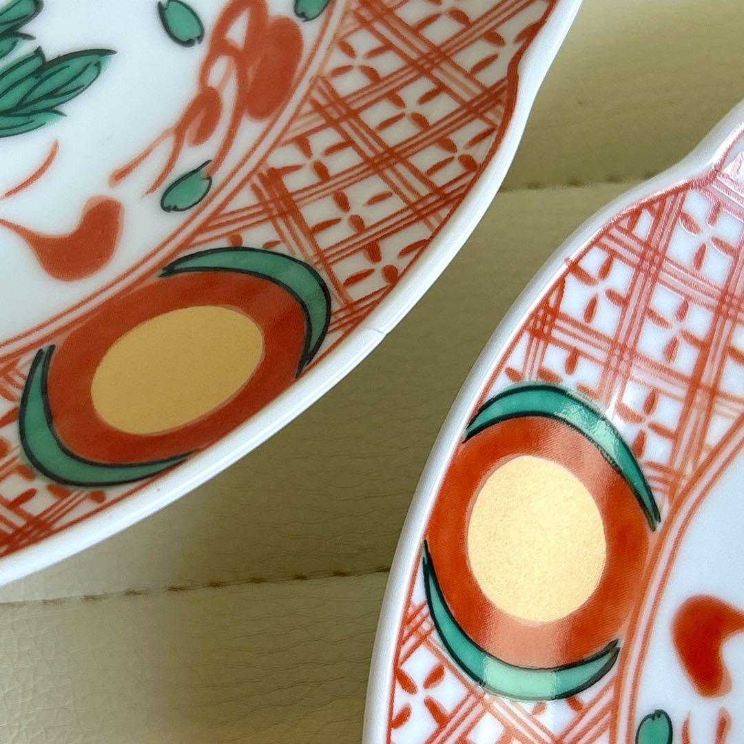 たち吉　赤絵花鳥　金彩丸紋　中皿　2枚セット　和皿　古伊万里　色絵　和食器　輪花