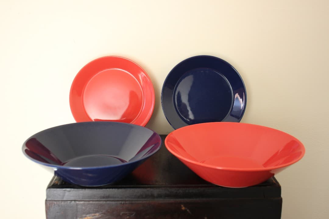 　イッタラ　ティーマ　ネイビー×レット　プレート・ボウル
