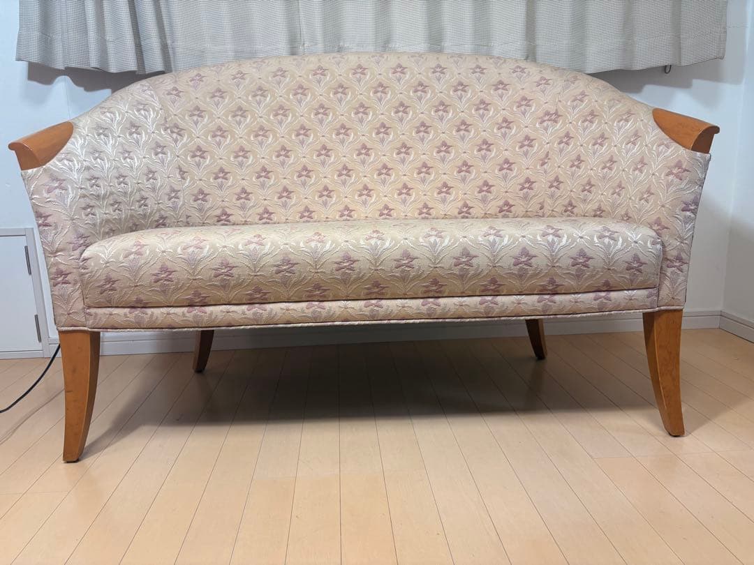クラシック　花柄　2人掛けソファ