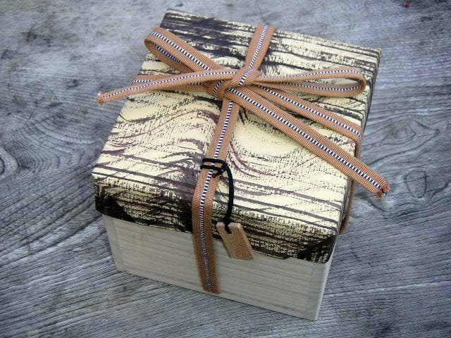 ♥志野織部　茶碗　在印　桐箱付き　志野　織部　骨董品