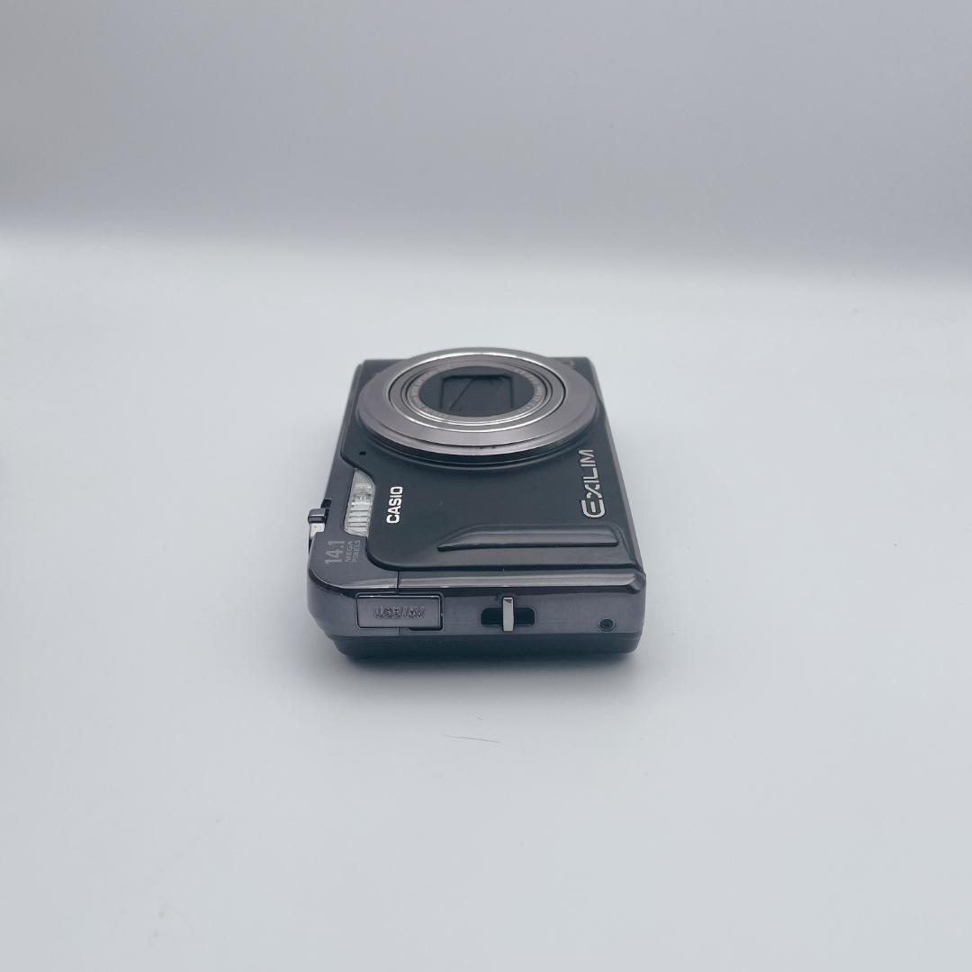 【極美品】CASIO EXILIM コンパクトデジタルカメラ EX-H15